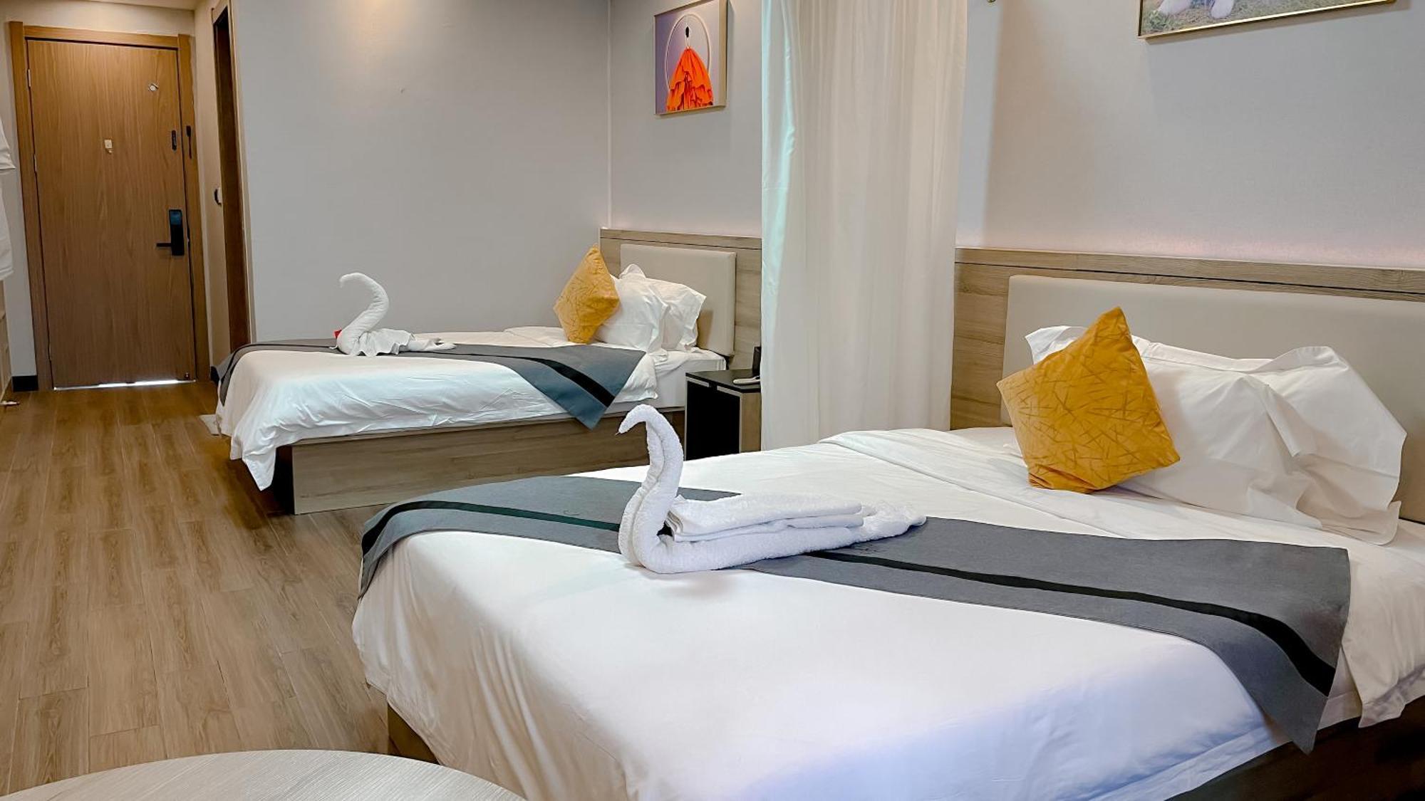 G.C Royal Hotel Akra Dış mekan fotoğraf